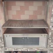 Parrilla Mixta con Sistema de Elevado + Caja China con Visor en Acero Inoxidable 304